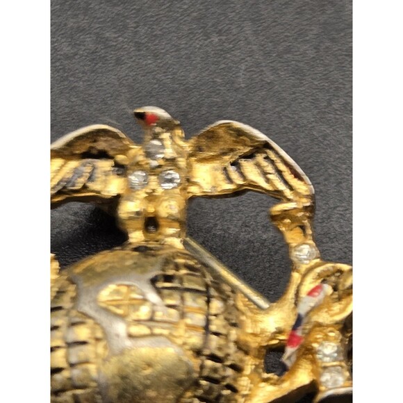 U.S Marine Corps Pin-Back Sweetheart  Pin USMC - Picture 3 of 8